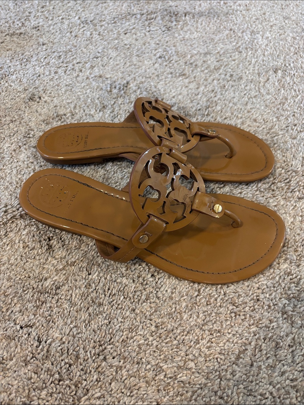 Tory Burch miller Tan Leather Logo Thong Sandal 9